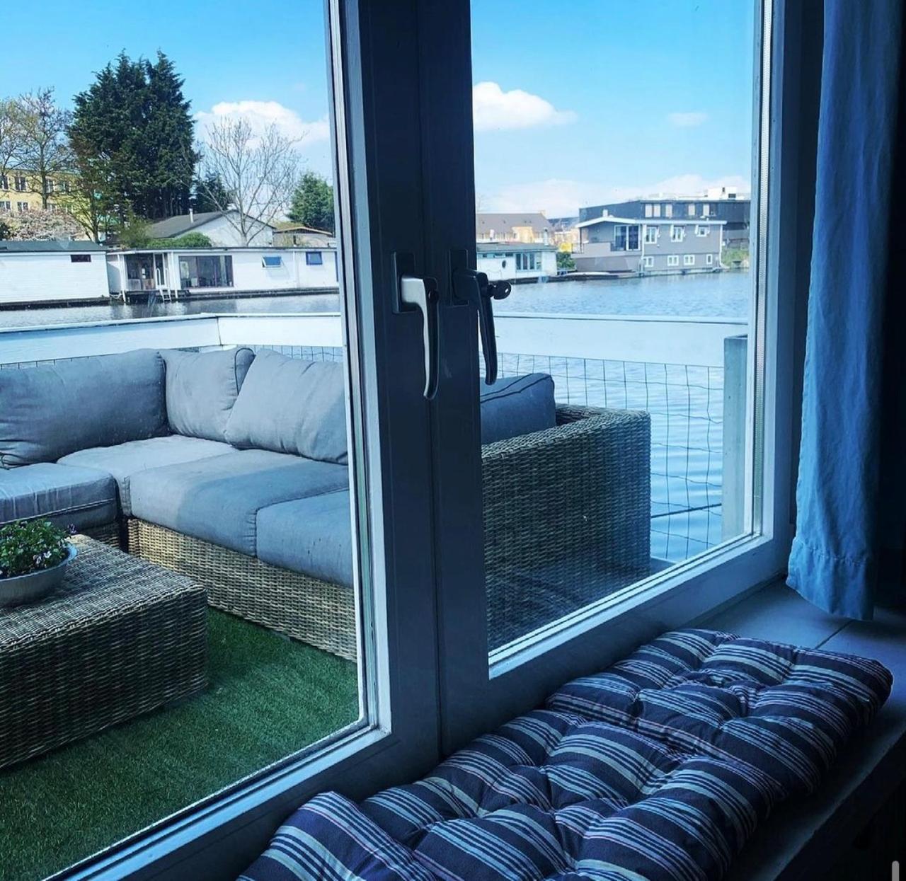 Amster Houseboat Bed Without Breakfast Panzió Amszterdam Kültér fotó